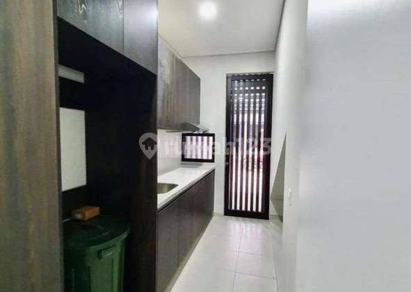 Rumah Dijual di Discovery Amore Bintaro Jaya Sektor 9 2