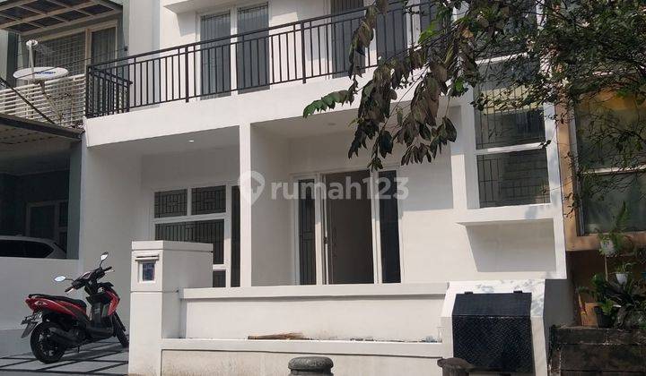 Rumah di Emerald Town House Bintaro, Siap huni di Sektor 9  2