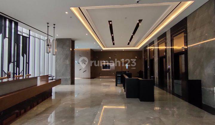 Dijual Ruang Usaha Kantor Apartemen Soho Tengah Kota Strategis