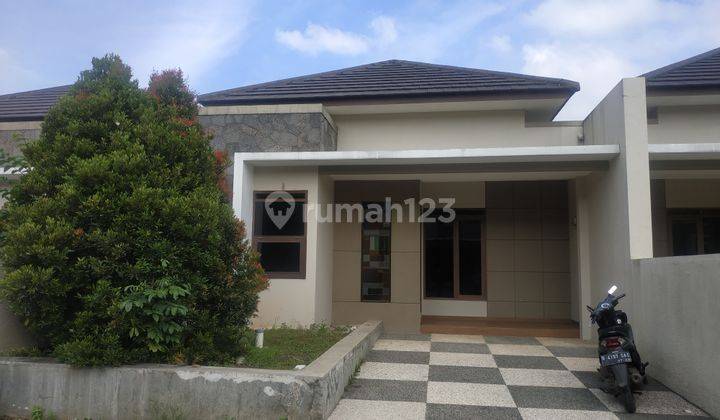 Rumah Tengah Kota Cimahi Dijual Cepat Murah Cluster Nyaman 1