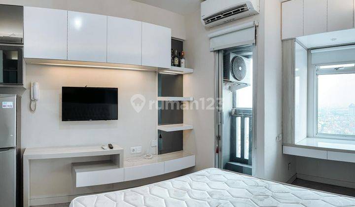 Disewakan Apartemen Greenbay Pluit Studio Full Furnish Siap Huni 2