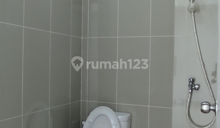 DISEWAKAN RUMAH BARU MINIMALIS CIKUPA TANGERANG 5