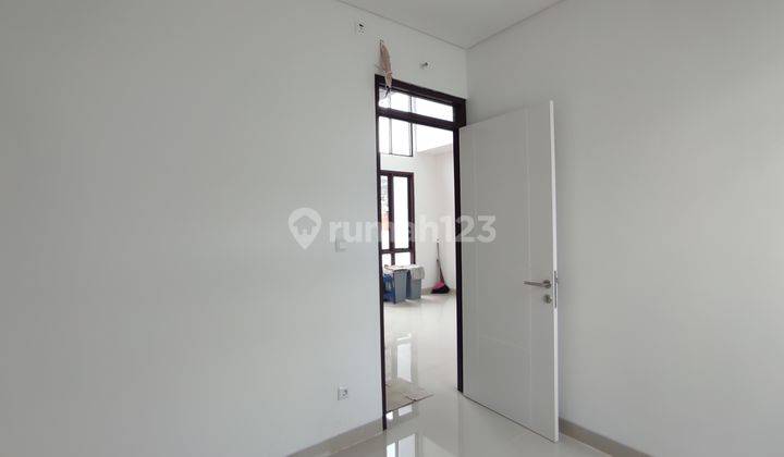 DISEWAKAN RUMAH BARU MINIMALIS CIKUPA TANGERANG 10