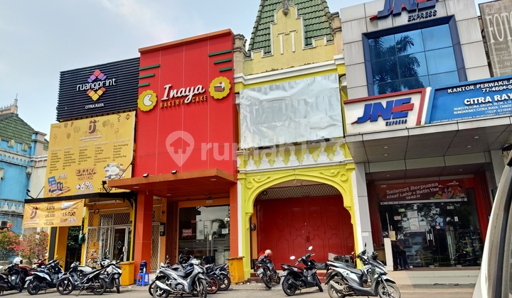 Strategic Shop House Location in Front of Bustling Area on Main Boulevard Road in Citra Raya Cikupa