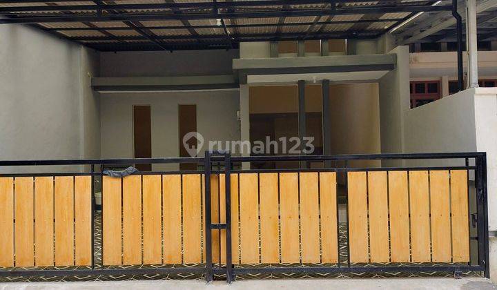 Rumah Siap Huni strategis dan nyaman di citra raya cikupa Rumah di Jl. Raya Boulevard citra raya SHM Bagus 2