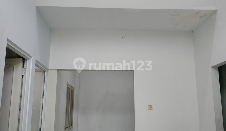 Rumah Siap Huni Strategis Lingkungan Nyaman di Citra Raya Tangerang Rumah Siap Huni Strategis Lingkungan Nyaman di Citra Raya Tangerang