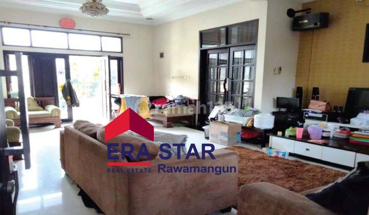 Rumah Bagus 2 Lantai Unfurnished SHM di Villa Nusa Indah Bekasi 2