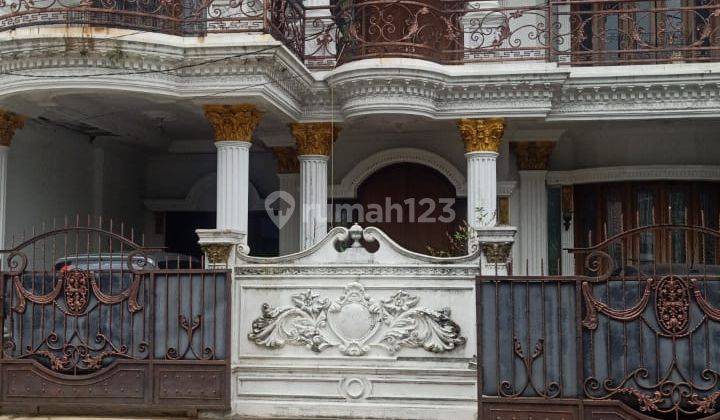 Rumah 2 Lantai Mewah Dan Murah di Vila Nusa Indah Bogor 1