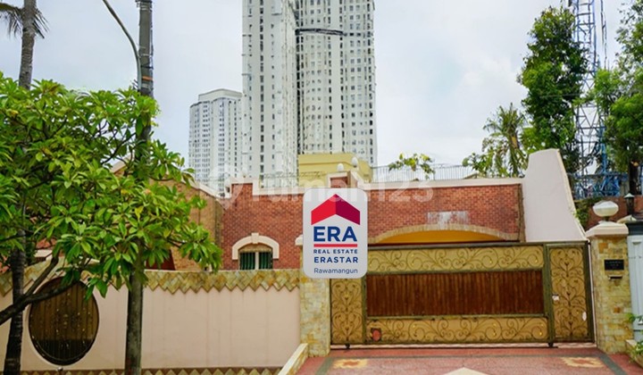 Rumah Mewah harga murah di Sunter, Jakarta Utara. Rumah Mewah harga murah di Sunter, Jakarta Utara.