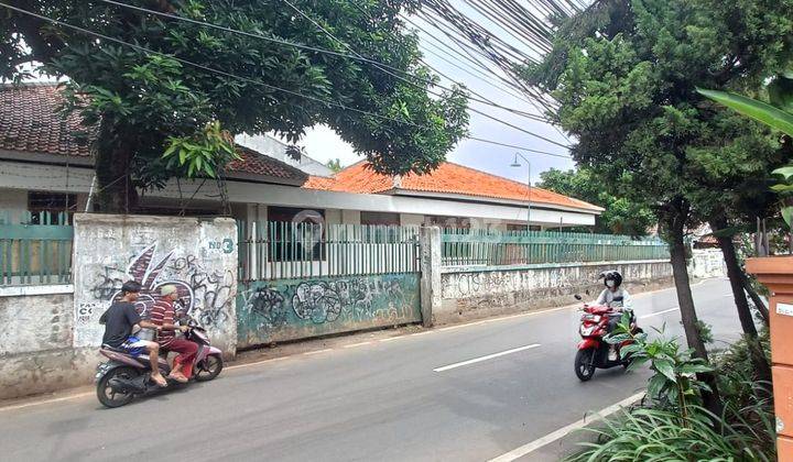 Hitung tanah saja, bisa bangun 7 ruko dijual rumah tua Jalan Kyai Haji Taisir, Kemanggisan, Jakarta Barat 1