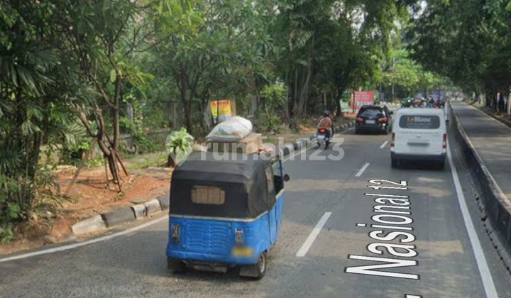 Cocok untuk Showroom / Hotel / Kantor Tanah Jalan Raya Teuku Nyak Arief (Atau Arteri Permata Hijau), Hoek Jalan Sinabung, Jaksel