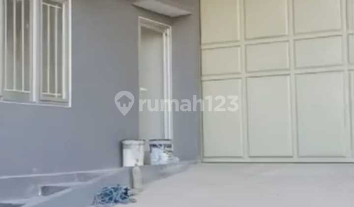 Warehouse, 2 Floors, Romokalisari, Suitable for Expedition Business