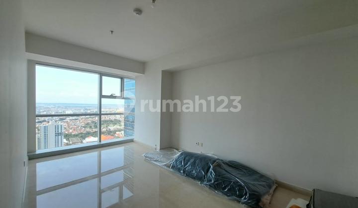 One Icon Apartment at Tunjungan Plaza - For Rent 1