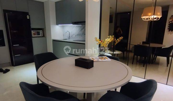 Disewakan Apartement siap huni full furnish mewah One East dekat Galaxy mall, klampis, merr, surabaya timur 1