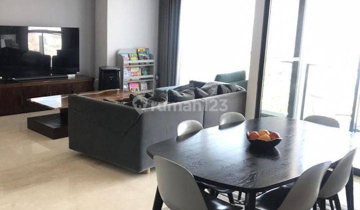 Apartemen Mewah di The Peak Surabaya Pusat Connected To Tunjungan Plaza Mall 2