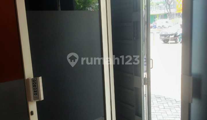For rent: Icon 21 shophouse ready to occupy in East Surabaya 2