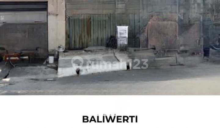For Rent: Baliwerti Shop House in Bubutan area, Central Surabaya 1
