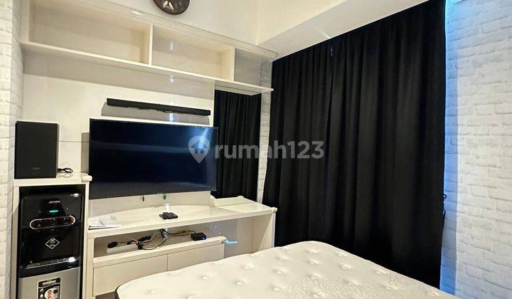 Disewakan Apartemen Studio Furnish Interior Taman Anggrek Residences  2