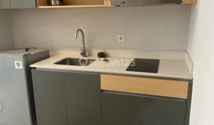 Disewakan Apartemen Taman Anggrek Residences 3 Bedrooms Furnish Murahh  2