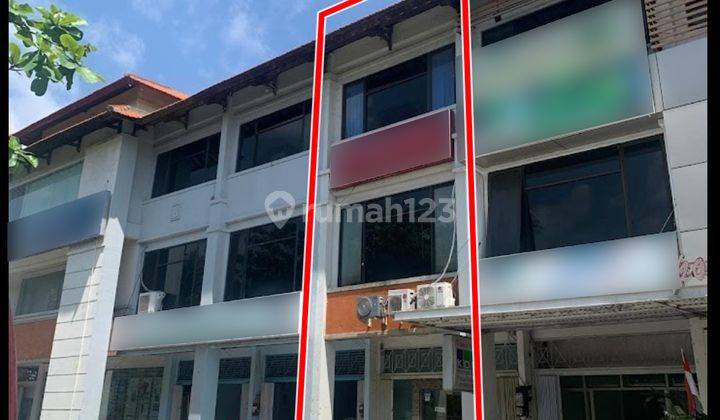 Shophouse for rent on Jl Puputan, Renon