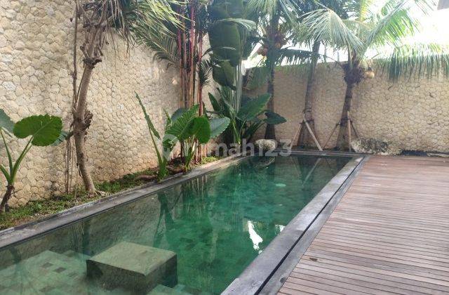 For Lease Villa 3 Bedroom In Bumbak, Umalas Close To Canggu 2