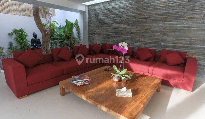 For Lease 5 Bedroom Villa in Umalas area 1