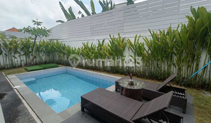 2 bedrooms villa for rent at Tibubeneng, Canggu, strategic location close to Dalung area