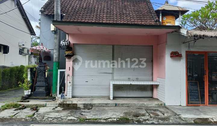 EN: For Rent Shop In Tegalsari, Berawa, Canggu EN: For Rent Shop In Tegalsari, Berawa, Canggu