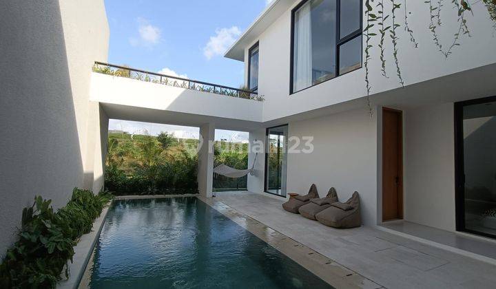 For Rent A Luxury 3 Bedroom Villa In Perenenan, Canggu 2