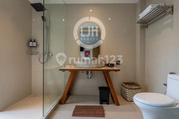 Exclusive Villa for sale in Benoa, a high-value property with strong appreciation potential, close to Bali Mandara Toll Road. 2