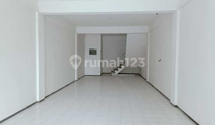 For Sale 3-story shop house on Jl Nakula Barat, Legian, Kuta 2