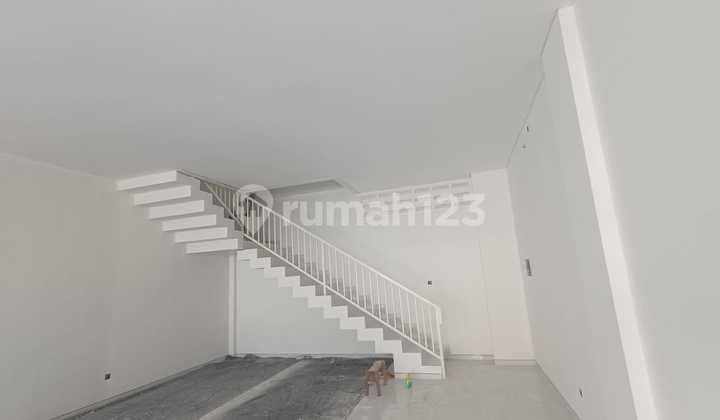 For rent, new shop house in Denpasar city center 2