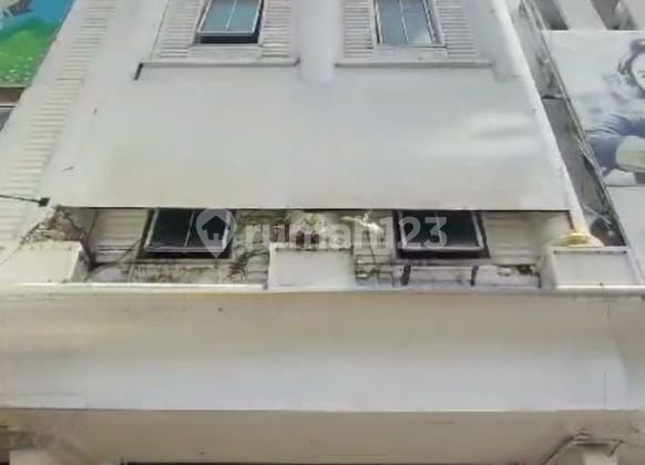 Quick Sale Rare PDA Shop House in Gading Serpong Quick Sale Rare PDA Shop House in Gading Serpong