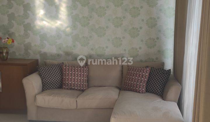 Rumah Cantik 3 Bedroom Semi Furnish Dekat Kerobokan Badung Bali 2