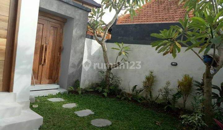 Beautiful 3 Bedroom House in Tumbak Bayuh Canggu Badung Bali 1