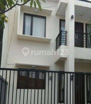 3 Bedroom Kerobokan Near Bali Kiddy Badung Bali 1