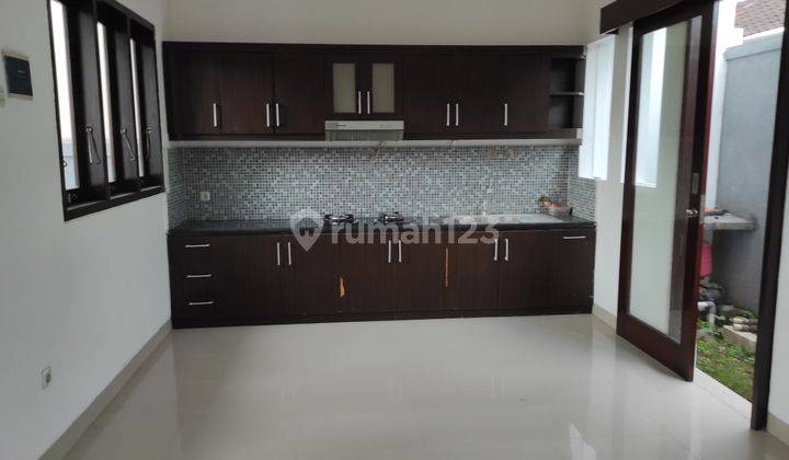 Minimalis 3 Bedroom Dekat Bali Kiddy Kerobokan Badung Bali 2