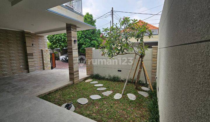 Rumah Semi Villa Area Padonan Dekat Canggu Badung Bali 2