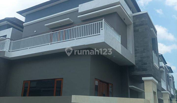 Rumah Cantik One Gate Dekat Pusat Kota dan Sanur  1