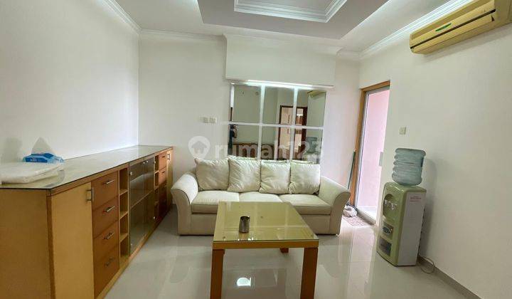 Disewakan 2 Kamar Apartemen Gading Mediterania Furnish Termurah 1