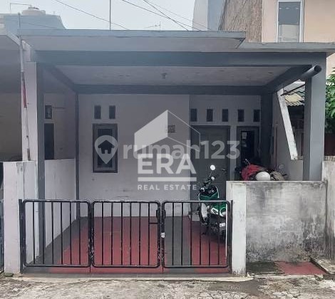 Standard House in Pondok Kelapa, Duren Sawit, Jakarta