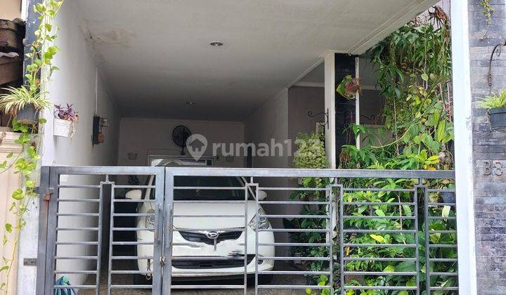 Rumah 2 Lantai siap Huni  di Pejaten Barat , 1