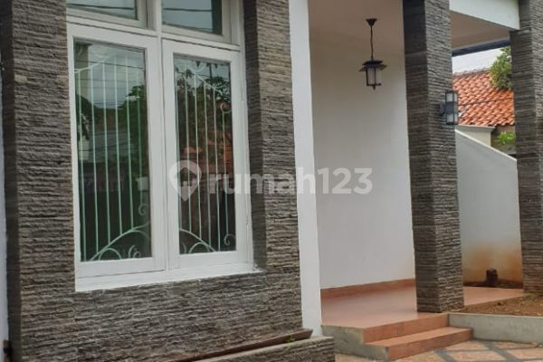 Dijual Rumah Di Cipinang Timur , Rawamangun 