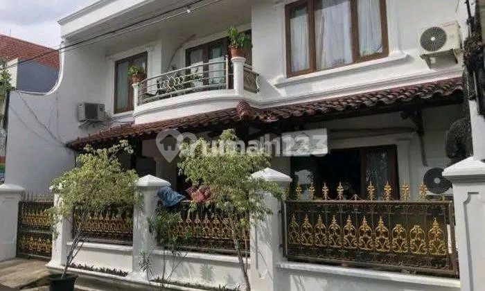 For Sale House in Kayu Putih, Rawamangun.