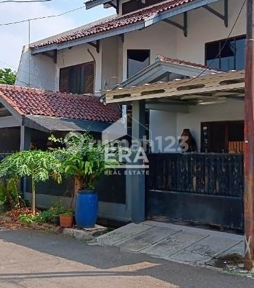 Rumah Di Komplek Billymoon, Jakarta Timur
