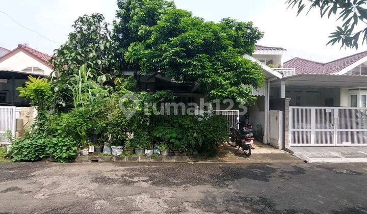 Rumah Bagus Dan Terawat Di Tanjung Barat, Jakarta Selatan