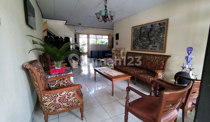 Rumah Lama Di Kalibata, Pancoran Jakarta Selatan