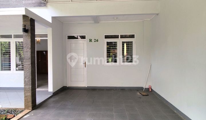 Standard Ready-to-Occupy House in Kramat Jati, East Jakarta Standard Ready-to-Occupy House in Kramat Jati, East Jakarta