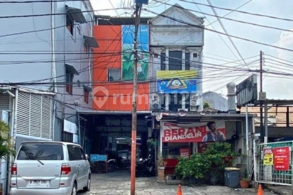 Shop House in Rawamangun Shop House in Rawamangun