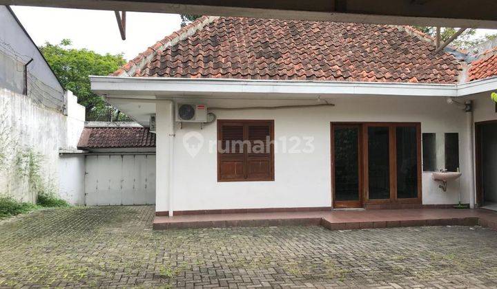 Ruang Usaha Bahureksa Sayap Riau Bandung